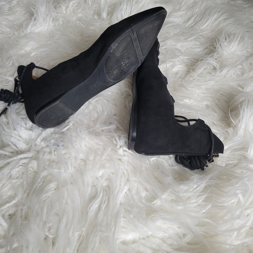 Nine West Signmeup Lace-Up Flats - Picture 9 of 11